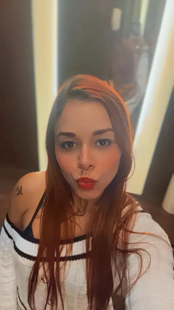 Scarlett escort in Business Bay photo Dubai escort photo